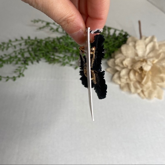 Black and Tortoise Shell Raffia Fan Drop Earrings - Picture 4 of 5